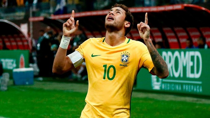 Neymar neve is ott van az Aranylabdára esélyesek névsorában