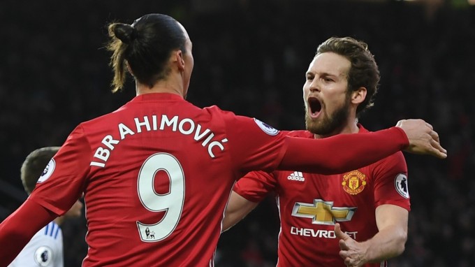 Ibrahimovic szabadon tárgyalhat kérőivel