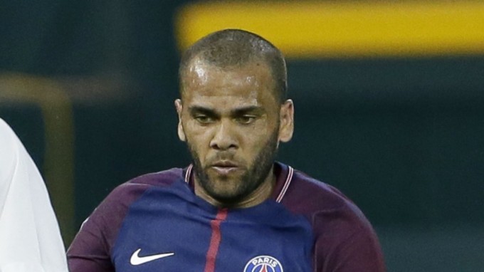 Daniel Alves tényleg a világ legtaplóbb futballistája