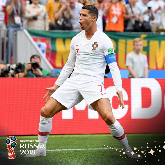 Ronaldo, Puskást megelőzve mentette meg megint Portugáliát - videó