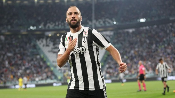 Bonucci és Higuaín is átigazolt