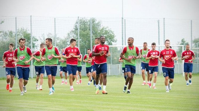 Fiatalokkal, Ausztriában készül a Videoton