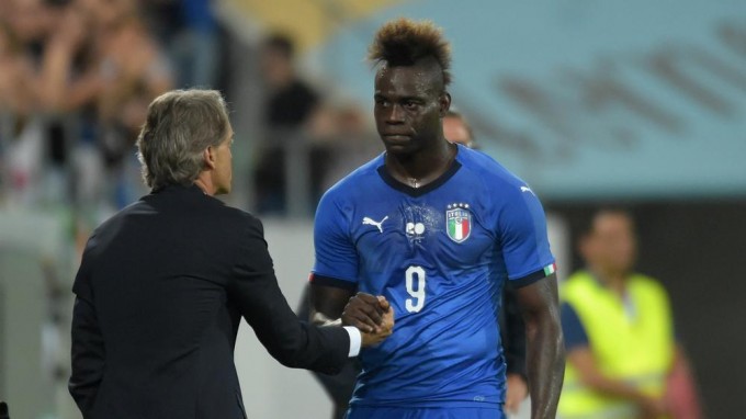 Mancini kitette Balotellit az olasz keretből