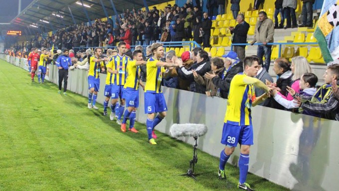 Meglepetés? Józanító pofont kapott a DVSC Szivicséktől