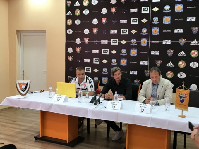 Így vállalja a "lehetetlen küldetést" a Balmazújváros edzője