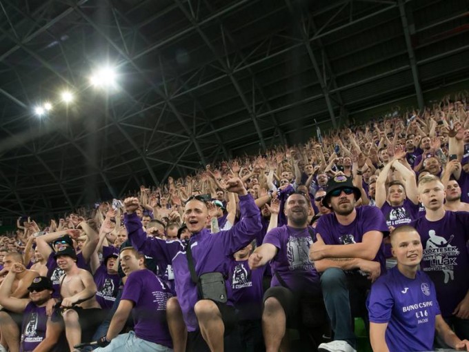 Kupadöntő: elképesztő büntetést kapott az Újpest