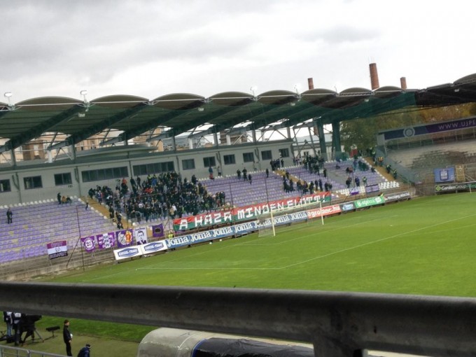 Már a Fradi az első, tüntetés Újpesten