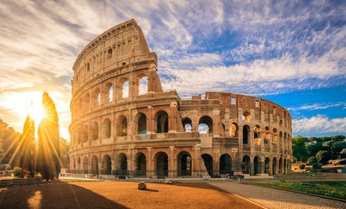 Colosseum a kapu előtt – vért itatna bloggerünk a rómaiakkal