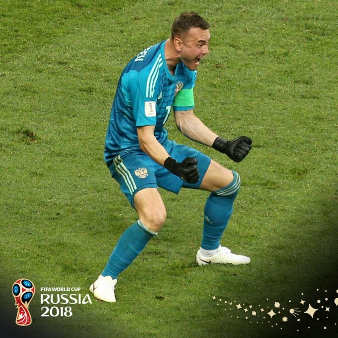 A stadionon kívül is megőrültek az oroszok - videók
