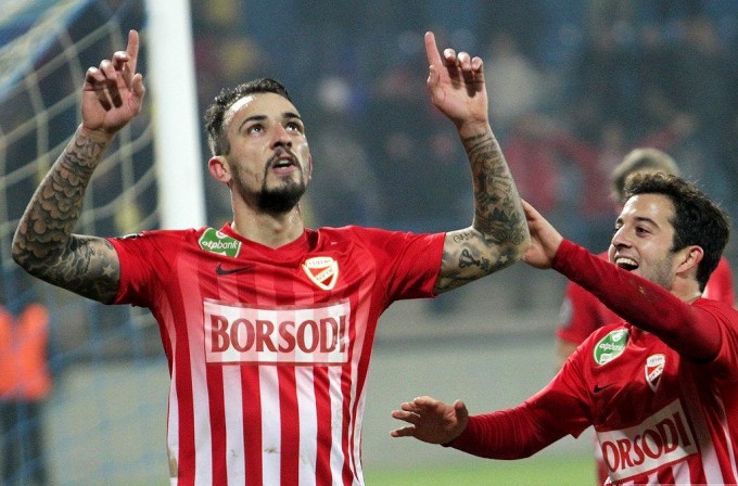 Ugrai: játékoscserék a Puskással vagy a Vidivel?