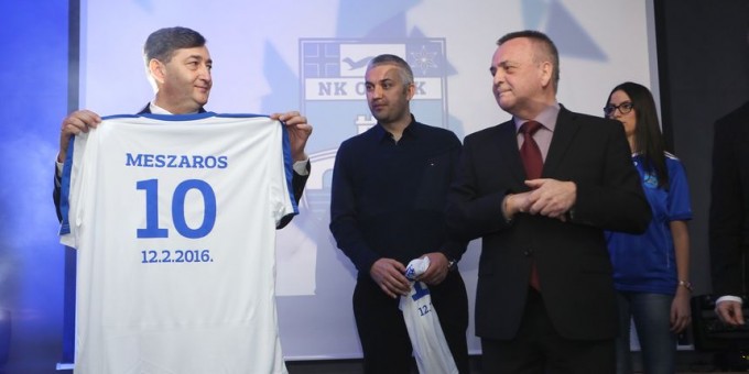 Mészáros Lőrinc csapata a Videotonból igazolt csatárt