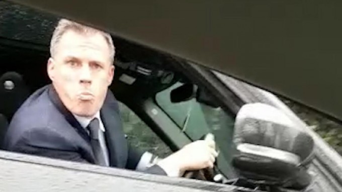 Undorító dolgot csinált a korábbi klasszis - videó