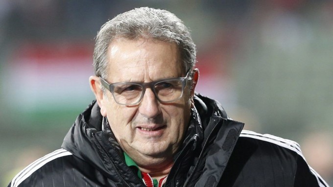 Erről a munkáról csúszott le Georges Leekens
