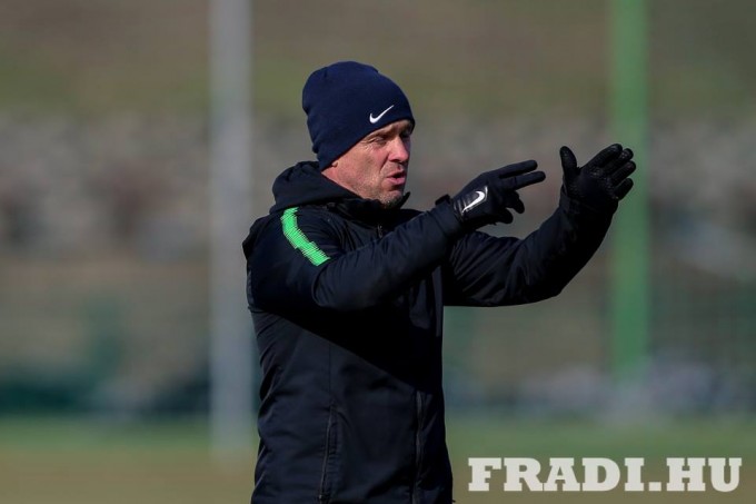 Rebrov nem mutatta be egyesével a Fradi új igazolásait