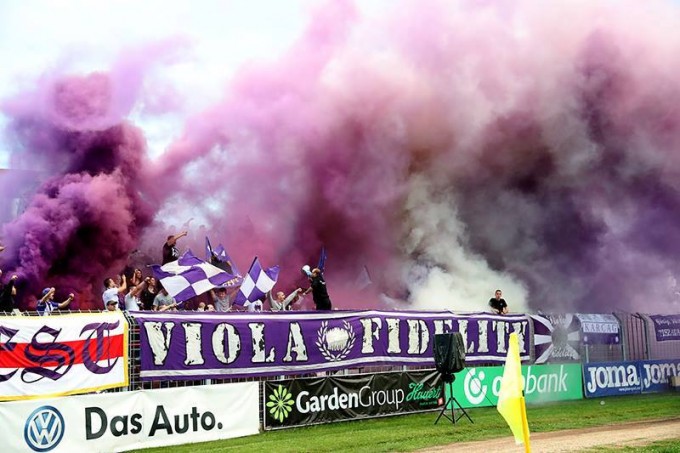 Lassan megtelik újpestivel a derbire a stadion