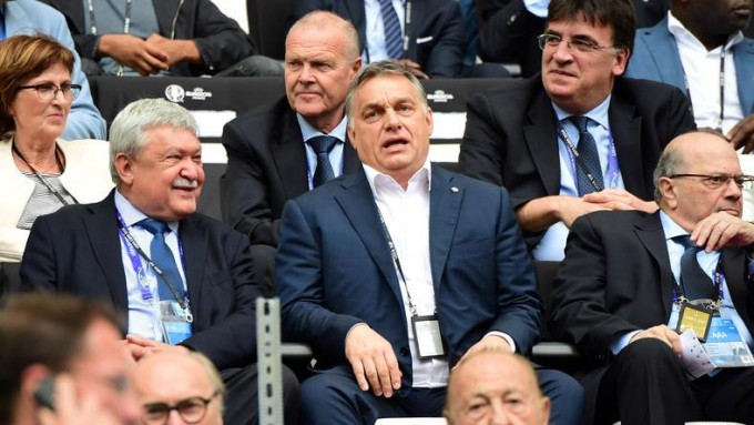 Orbán Viktor irányítja a Puskás Ferenc Stadion építését