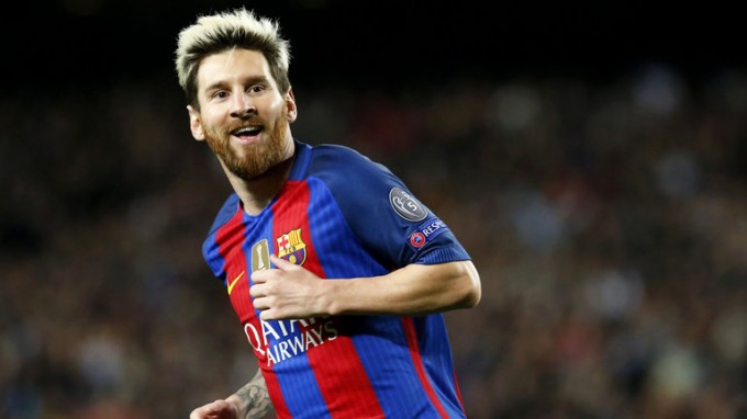 Őt kéri Messi a Barcelonába