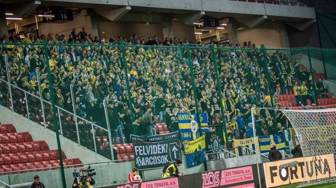 Így kapott ki emberhátrányban a DAC - videó