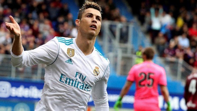 Az egyik török klubelnök azt állítja, Ronaldo hozzájuk igazolna