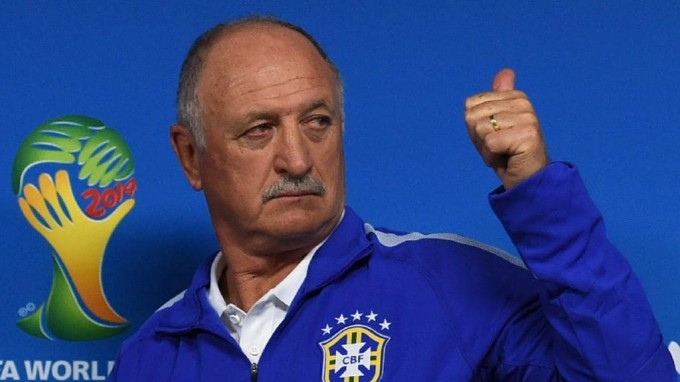 Ezt a csapatot irányítja a brazil sztáredző