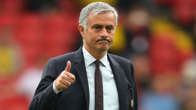 Mourinho menti a bőrét