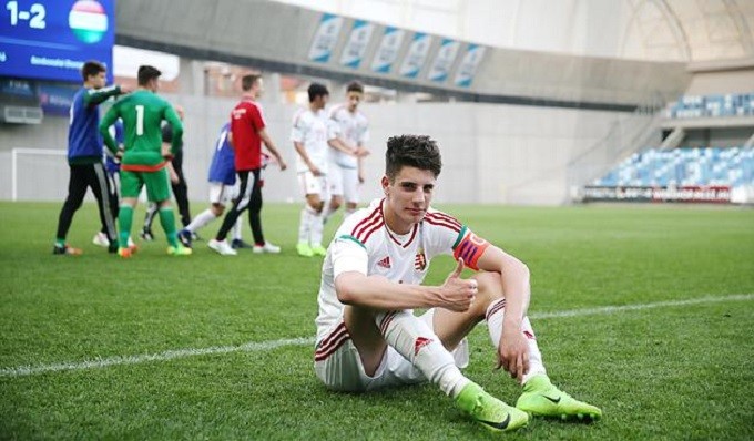 Napi 300-400 szabadrúgás - hihetetlen adat az U17 ikonjáról!