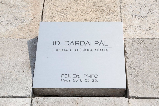 Így készül el az id. Dárdai Pálról elnevezett akadémia - videó