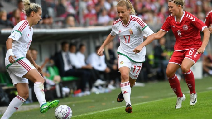 Mélyponton a magyar foci: a női válogatott is nagyot zakózott
