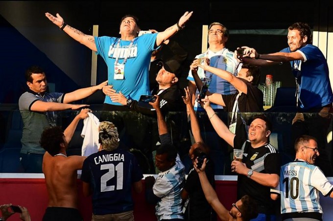 Hoppá! A kokainos Maradona imázsvideója