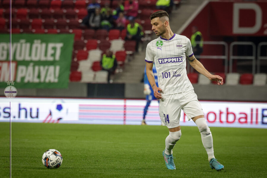 Tim Hall, az Újpest FC futballistája a Honvéd elleni meccsen. 