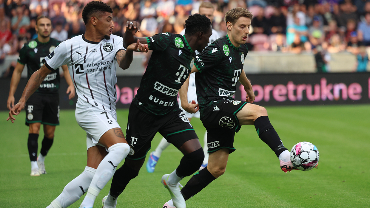 BL: Dibusz saved a penalty, but Ferencváros still lost in Denmark