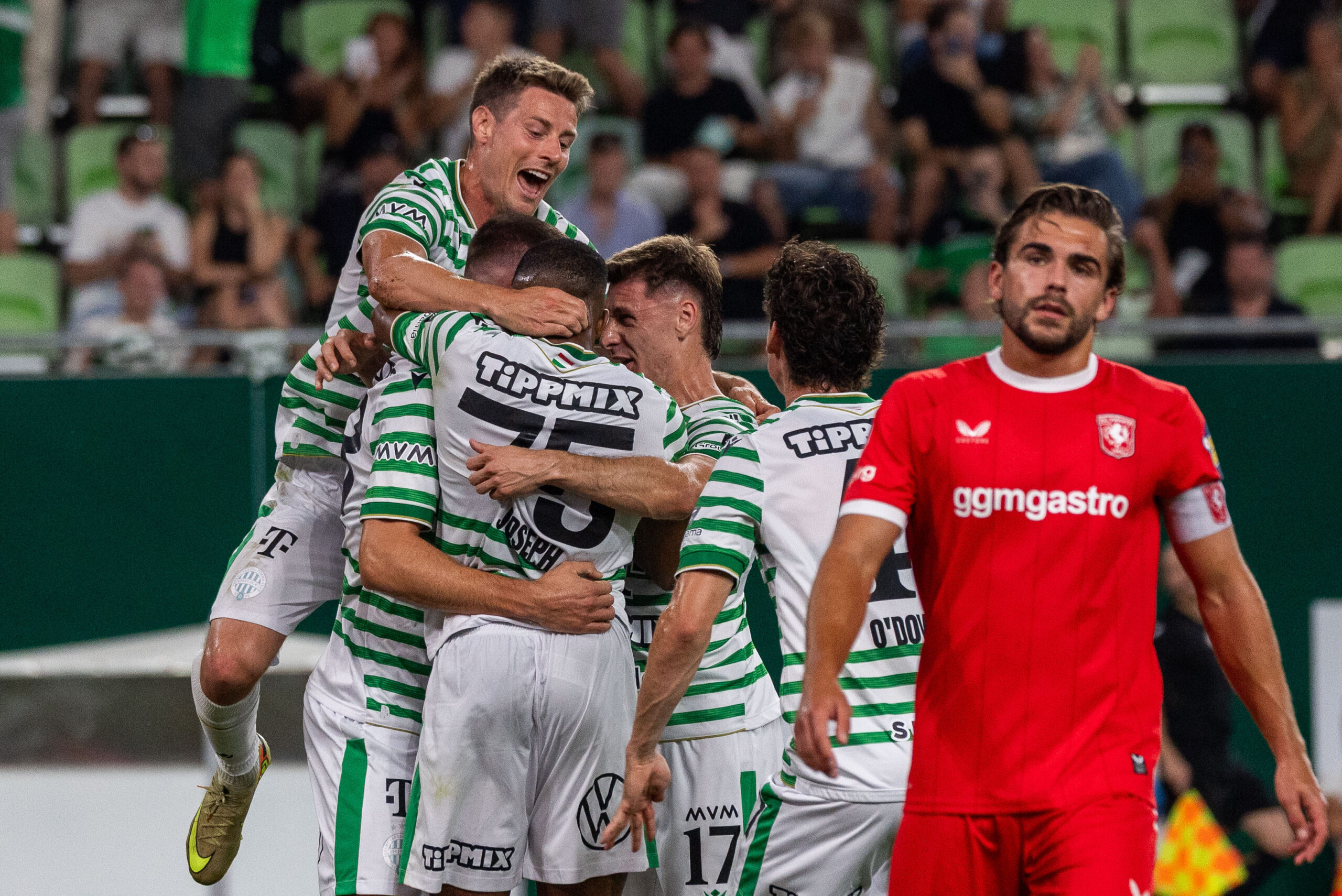 Hatalmasat hajrázott a Twente a Fradi ellen, de hiába